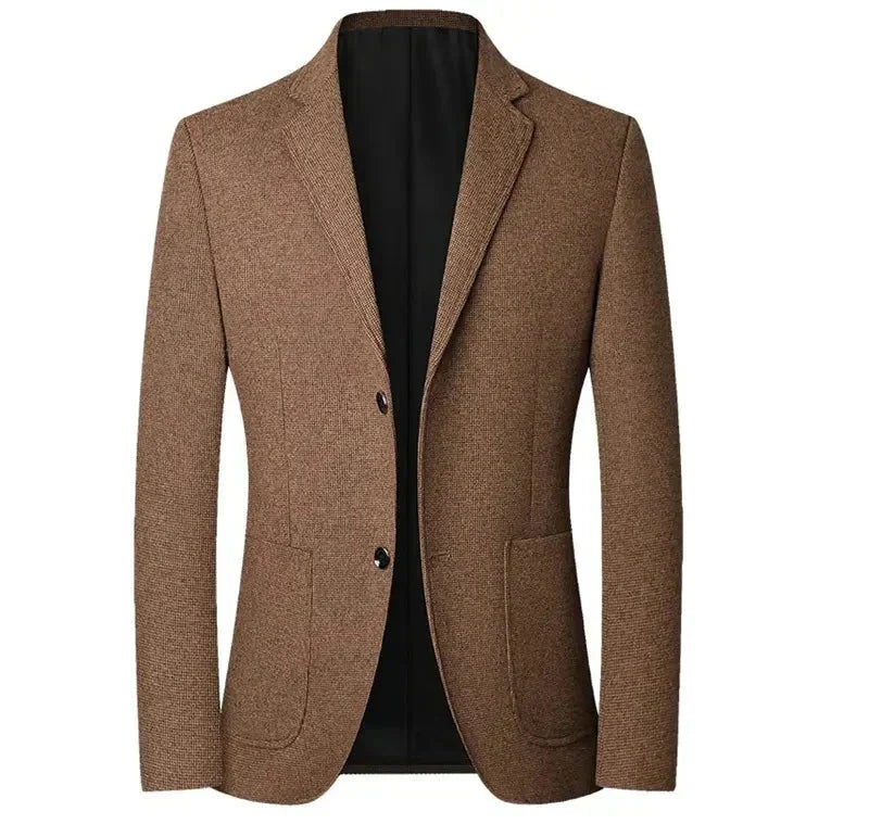 Blazer masculino Monterali MT030 com algodão leve, caimento ajustado e visual sofisticado. Ideal para eventos formais ou produções casuais elegantes.