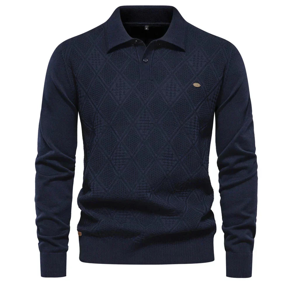 Suéter masculino Monterali MT178 em lã com gola alta e modelagem slim para dias frios.

